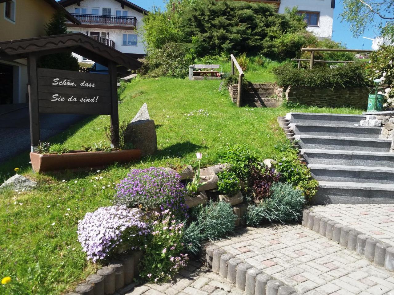 Gaestehaus Donautal Vichtenstein Exteriör bild